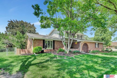 6820 Rexford Dr, Lincoln, NE, 68506-1534 | Card Image
