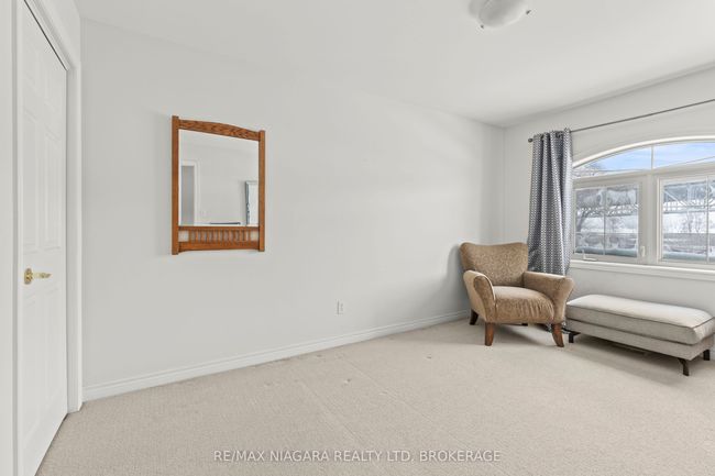 1069 Beach Blvd, House attached with 2 bedrooms, 4 bathrooms and 2 parking in Hamilton ON | Image 21