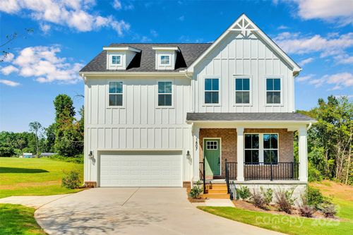 2-1807 Country Club Rd, Lincolnton, NC, 28092-8718 | Card Image