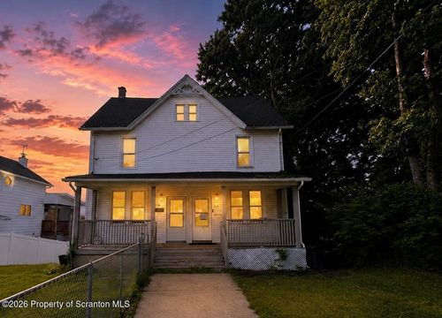 516 4th St, Dunmore, PA, 18512-3006 | Card Image