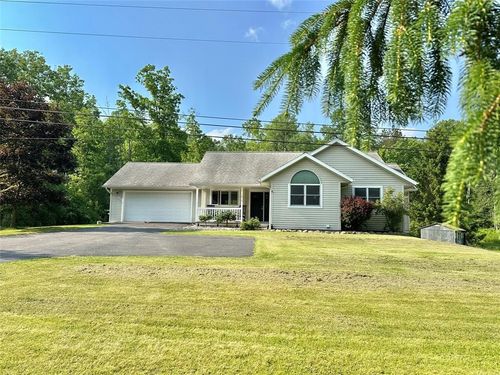 1819 E Campville Rd, Endicott, NY, 13760-8431 | Card Image