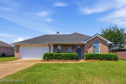 204 White Oak Pl, Pearl, MS, 39208-8107 | Card Image