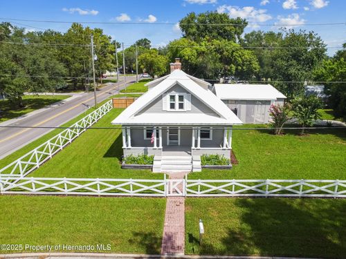 38231 4th Ave, ZEPHYRHILLS, FL, 33542-4914 | Card Image