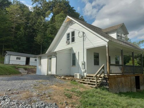 323 Tatesville Rd, Everett, PA, 15537-6131 | Card Image