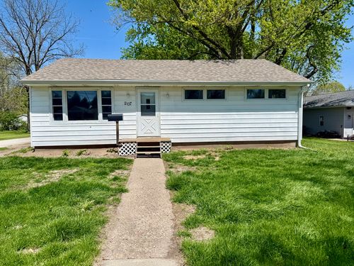 207 E Illinois St, Cambridge, IL, 61238-1169 | Card Image