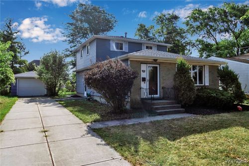 195 Marrano Dr, Depew, NY, 14043-1645 | Card Image