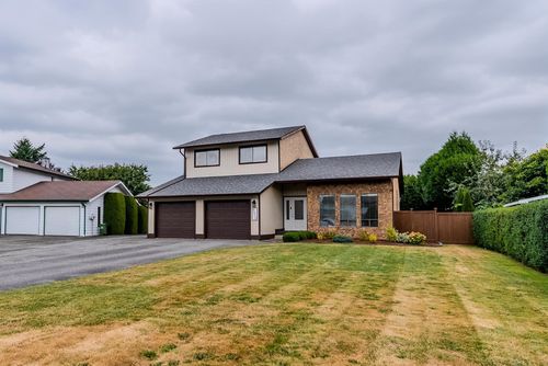 9210 Aspen Pl, Chilliwack, BC, V2P6W5 | Card Image