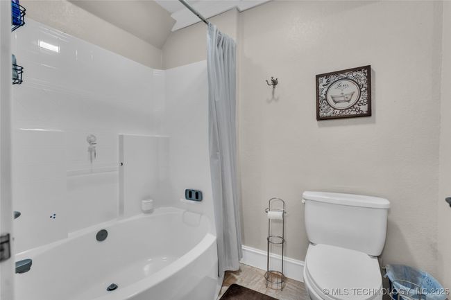 328 Wildflower Pl, House other with 4 bedrooms, 4 bathrooms and null parking in Ardmore OK | Image 43