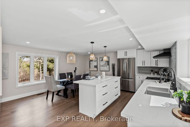 10485 County 2 Rd, House other with 3 bedrooms, 3 bathrooms and 6 parking in Grafton ON | Image 17