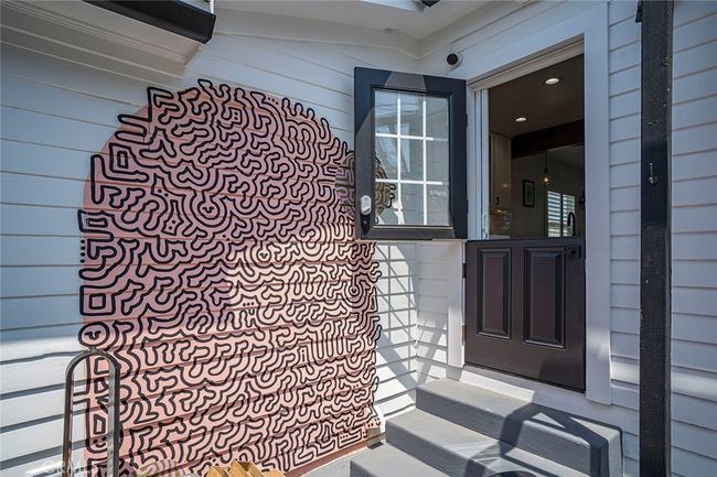4218 E 3 Rd St, House other with 2 bedrooms, 1 bathrooms and 1 parking in Long Beach CA | Image 33