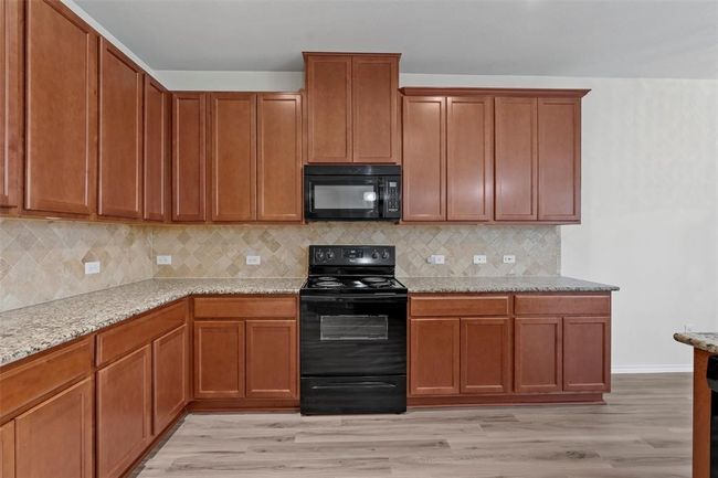 Wood Cabinets | Image 5