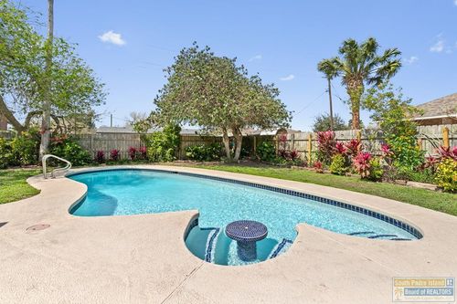 409 Morris St, Laguna Vista, TX, 78578-2665 | Card Image