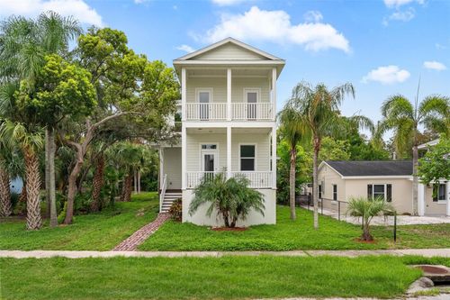 385 Georgia Ave, CRYSTAL BEACH, FL, 34681 | Card Image