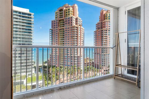 apt-16f-2200 Ne 33rd Ave, Fort Lauderdale, FL, 33305-5804 | Card Image
