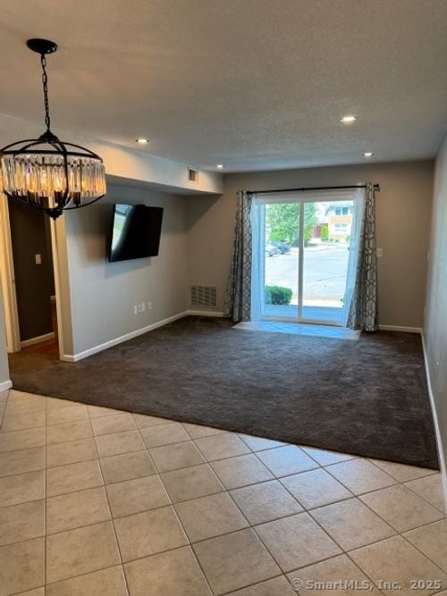 unit-a1-5 Concorde Way, Windsor Locks, CT, 06096-1582 | Card Image