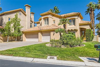 8848 Rainbow Ridge Drive, House other with 3 bedrooms, 2 bathrooms and null parking in Las Vegas NV | Image 2