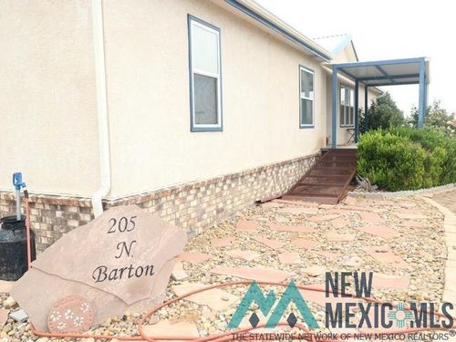 205 N Barton St, Grady, NM, 88120-9676 | Card Image