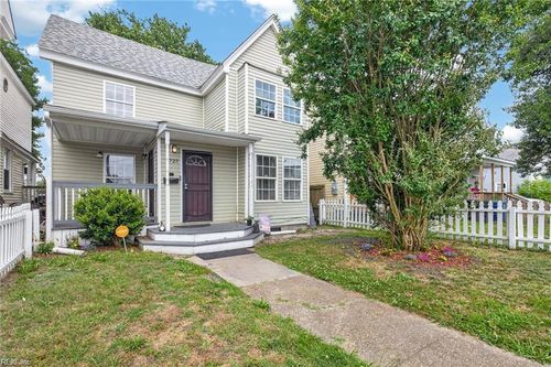 727 Broad St, Portsmouth, VA, 23707-2008 | Card Image