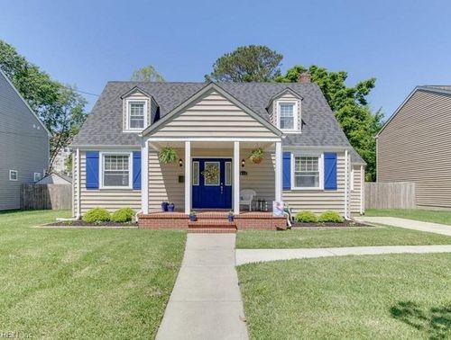 7415 Yorktown Dr, Norfolk, VA, 23505-3511 | Card Image