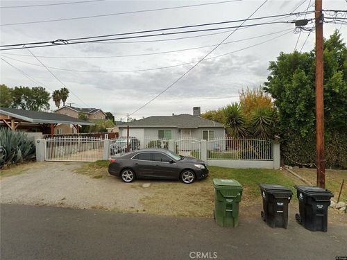 20945 Hart St, Canoga Park, CA, 91303-2221 | Card Image