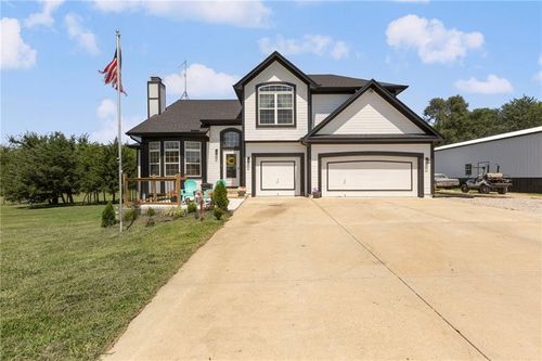 27759 E Turkey Creek Rd, Wellsville, KS, 66092-8455 | Card Image