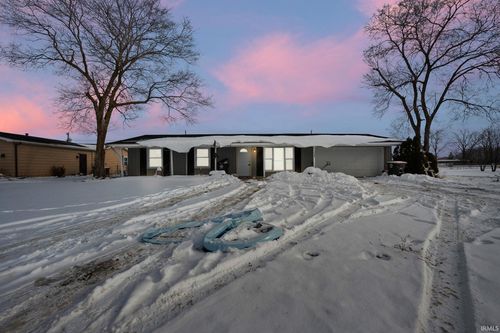 7845 Chinchilla Ln, Fort Wayne, IN, 46816-2432 | Card Image