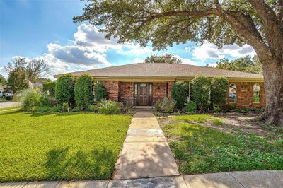 Single story home with a front lawn | Image 1