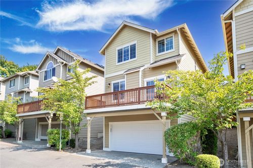24038 40th Ave Se, Bothell, WA, 98021-9077 | Card Image