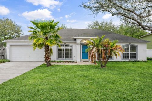 1500 Daybreak Dr, FRUITLAND PARK, FL, 34731-6554 | Card Image