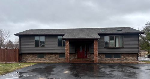 9254 New York 22, Hillsdale, NY, 12529 | Card Image