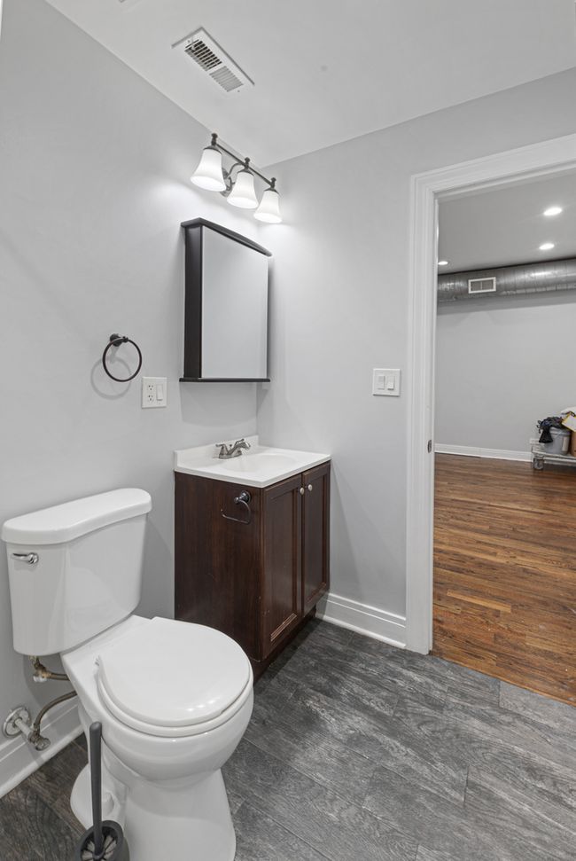 APT-105 - 1608 W Sherwin Ave, Condo with 0 bedrooms, 1 bathrooms and null parking in Chicago IL | Image 11