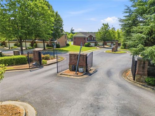 6147 Bellewood Ash Ln, Tucker, GA, 30084-8625 | Card Image