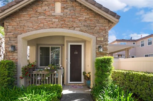 37241 Galileo Ln, Murrieta, CA, 92563 | Card Image