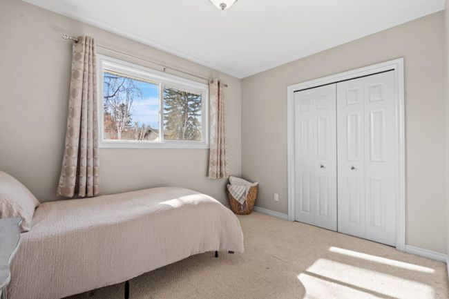 7512 Fleetwood Drive Se, Home with 3 bedrooms, 1 bathrooms and 6 parking in Calgary AB | Image 23