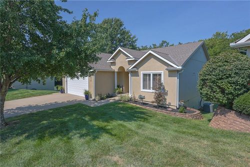 2414 Merlot Pl, Excelsior Springs, MO, 64024-8048 | Card Image