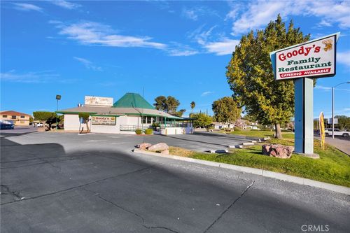 14096 Green Tree Blvd, Victorville, CA, 92395-4310 | Card Image