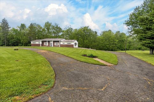 5128 Locust Grove Rd Se, Washington Court House, OH, 43160-9720 | Card Image