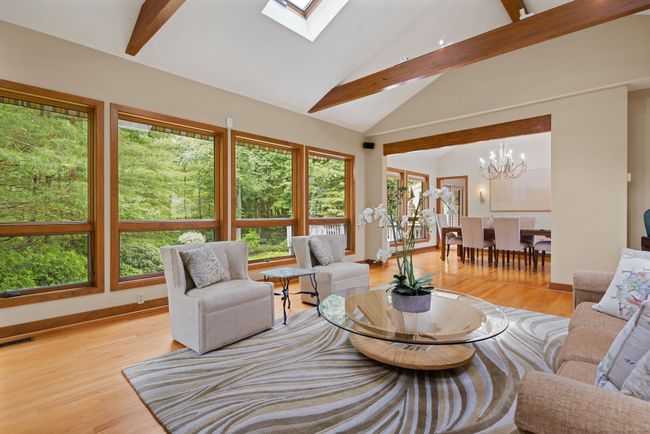 Family Room into Dining Area | Image 15