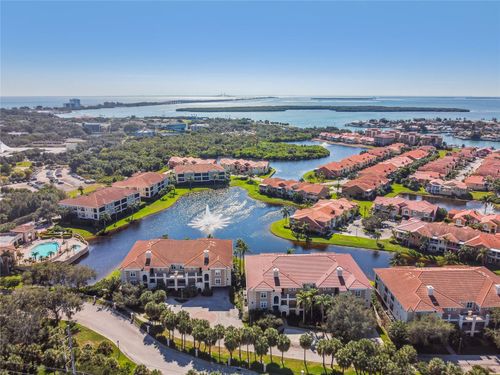 d-18 Franklin Ct S, St Petersburg, FL, 33711-5155 | Card Image