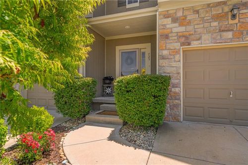 725 W Jefferson St, Gardner, KS, 66030-1109 | Card Image