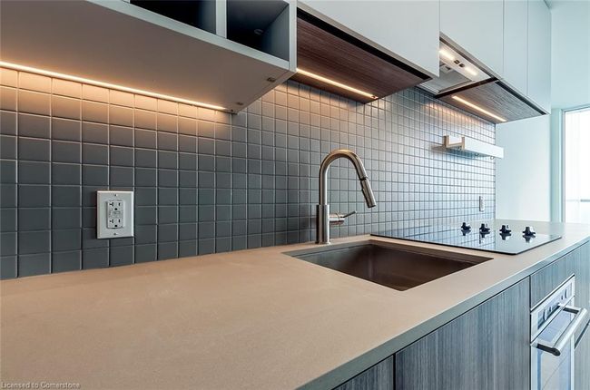 6007 - 5 Buttermill Ave, House attached with 2 bedrooms, 2 bathrooms and null parking in Vaughan ON | Image 18