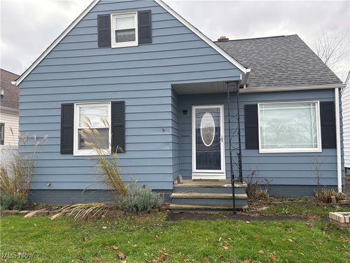 17914 Libby Rd, Maple Heights, OH, 44137-1512 | Card Image