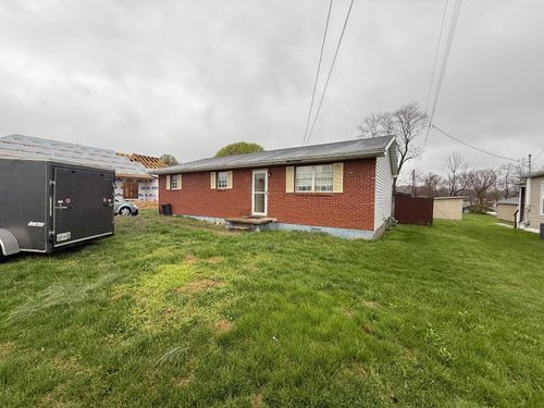 2901 Indian Run Rd, Russell, KY, 41139-2020 | Card Image