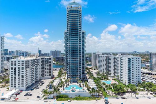 2707-3101 S Ocean Dr, Hollywood, FL, 33019-2892 | Card Image