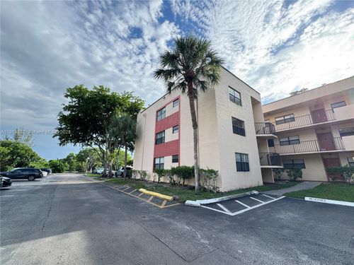 apt-101-3199 Foxcroft Rd, Miramar, FL, 33025-4171 | Card Image