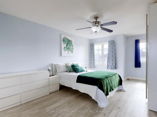 1311 Weller Cross, House other with 3 bedrooms, 2 bathrooms and 1 parking in Milton ON | Image 26