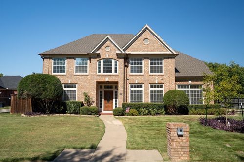 6708 E Park Dr, Fort Worth, TX, 76132-3747 | Card Image