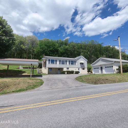 355 Lock Mountain Rd, Martinsburg, PA, 16662-6918 | Card Image