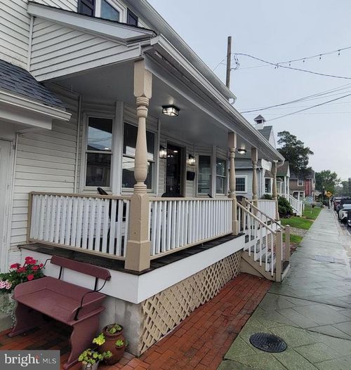 120 S Main St, NORTH EAST, MD, 21901-3963 | Card Image