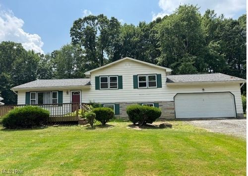 266 Corriedale Dr, Cortland, OH, 44410-1622 | Card Image